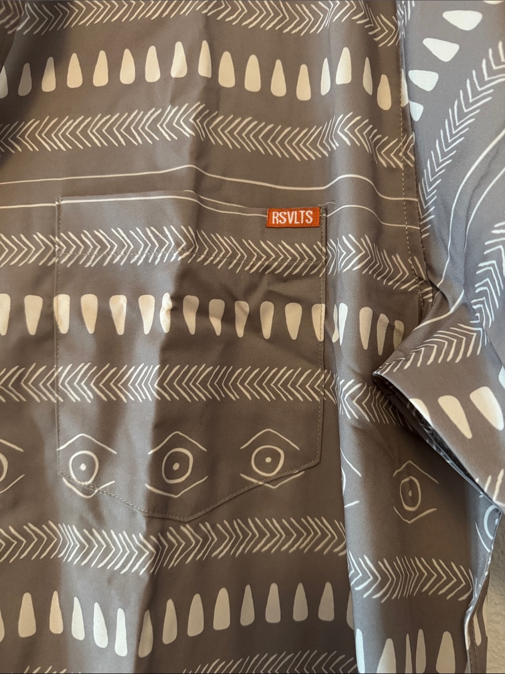 RSVLTS Short Sleeve Button-Up Shirt: Madagascar theme - Picture 2 of 5